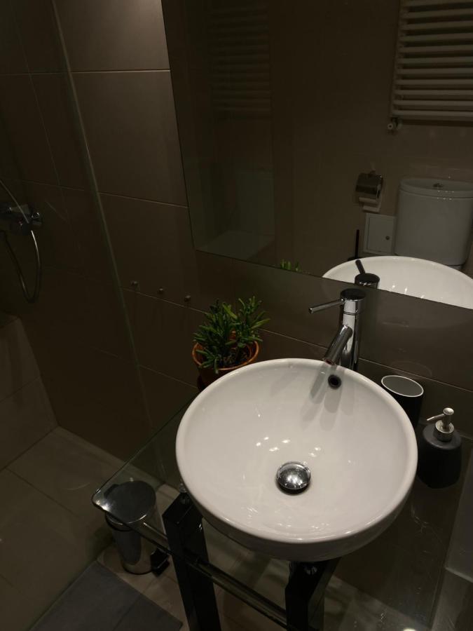 D7 Apartment クラクフ エクステリア 写真