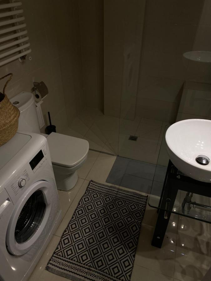 D7 Apartment クラクフ エクステリア 写真